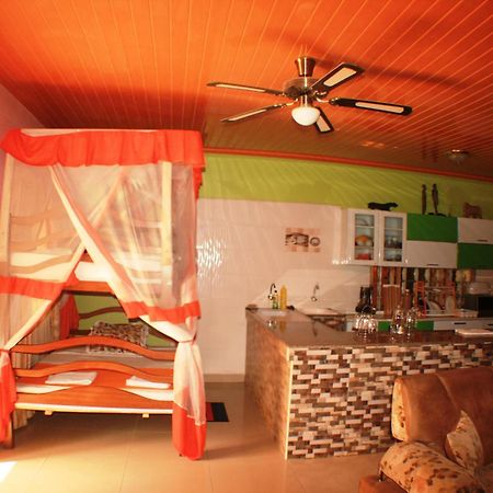 The Bright Star Resort 迪亚尼海滩 外观 照片