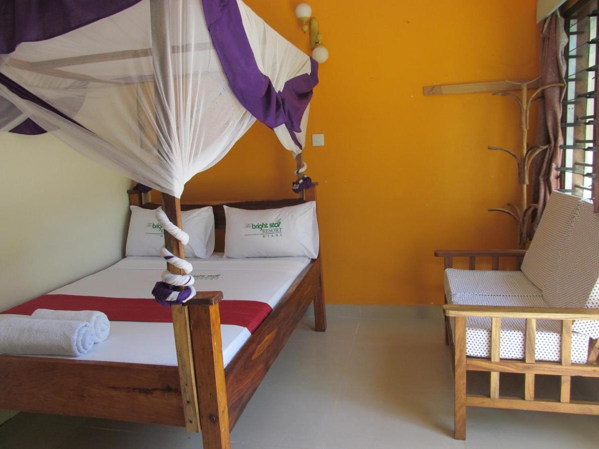The Bright Star Resort 迪亚尼海滩 外观 照片