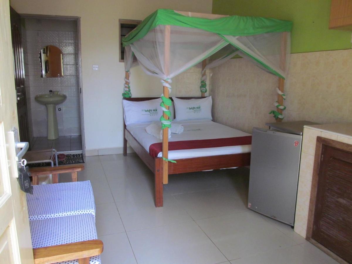 The Bright Star Resort 迪亚尼海滩 外观 照片